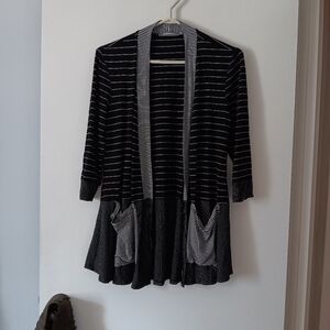 ALEMBIKA Black + White Viscose Cardigan 2 L